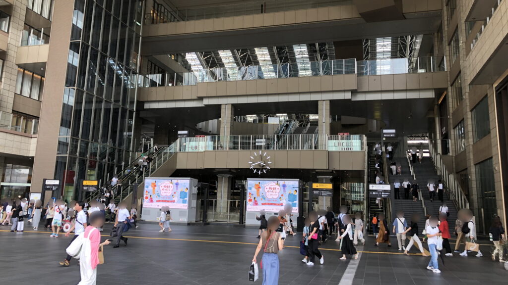 大阪駅 中央北口 (2)